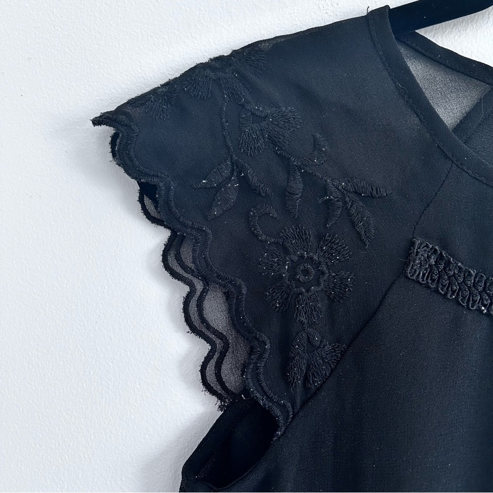 Vero Moda Embroidered Cap Sleeve Blouse Black Size Small - Picture 7 of 14